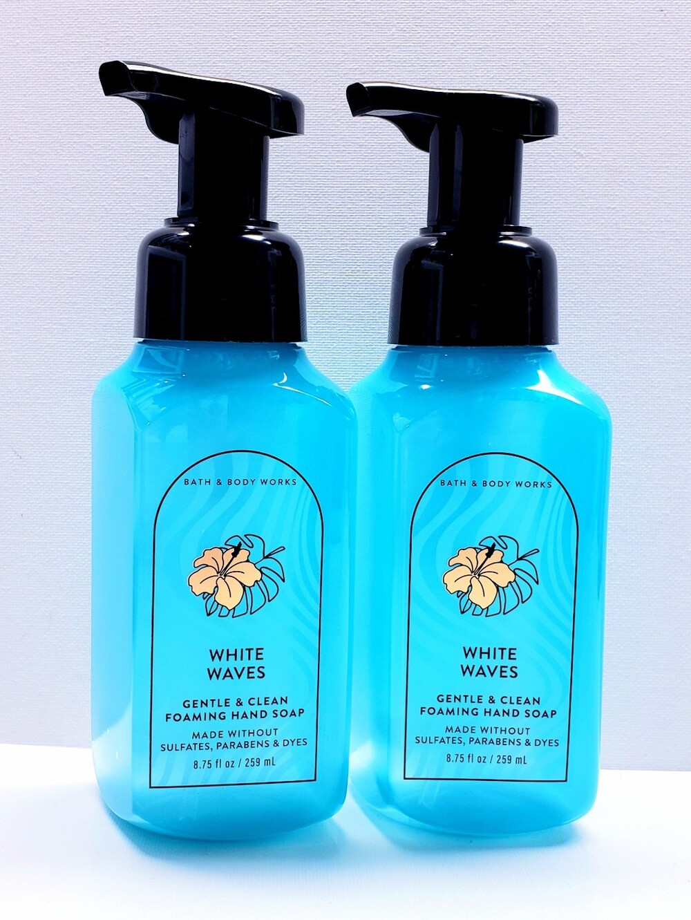 Bath & Body Works WHITE WAVES Gentle & Clean Foaming Hand Soap, 8.75 Oz(2 Pcs)